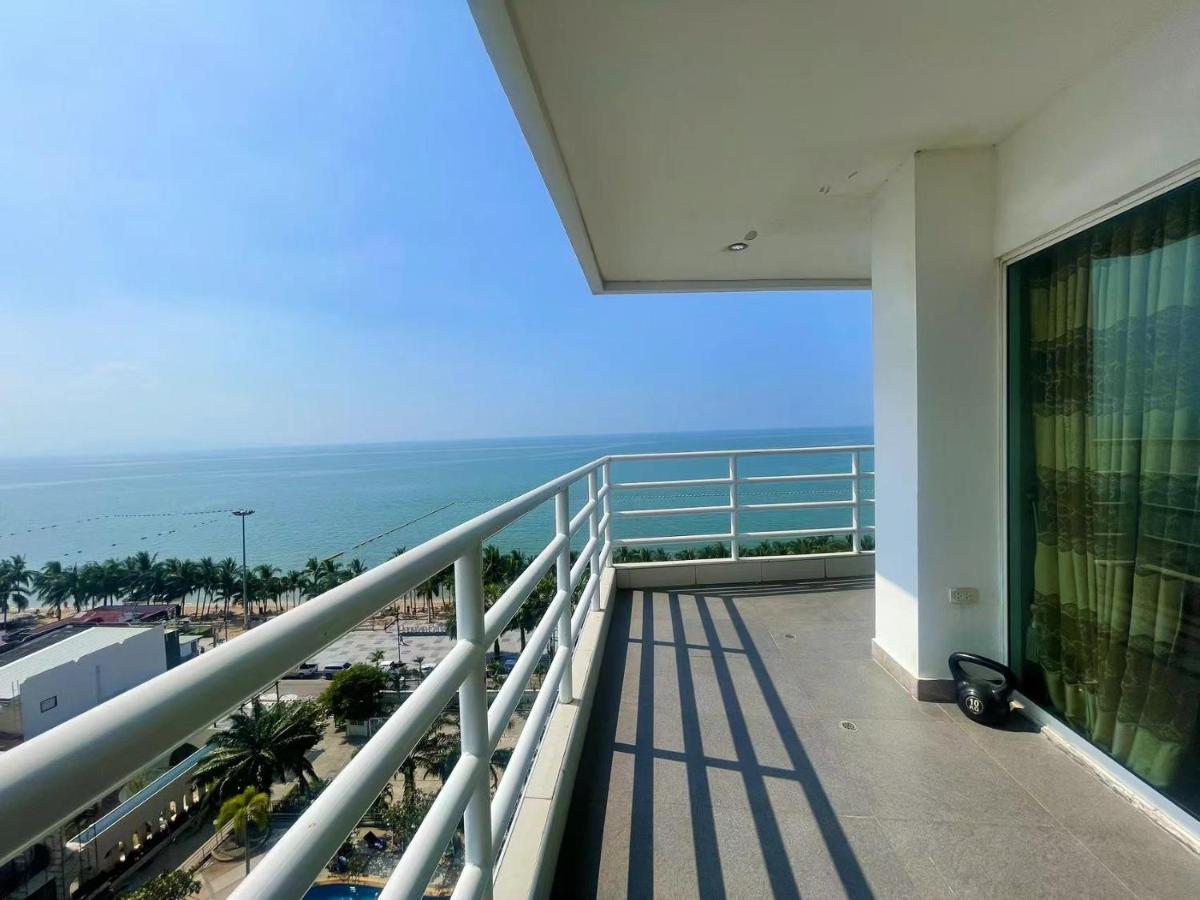 Beautiful Sea View Beach Front Condo Pattaya Buitenkant foto